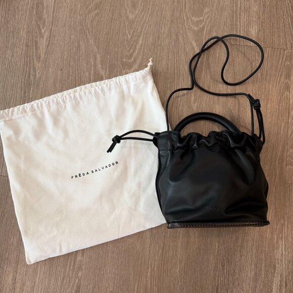 Freda Salvador Ruby Bucket Bag NWT - Picture 4 of 10